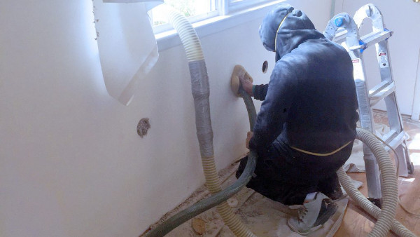 Zdjęcie poddasza ocieplonego celulozą